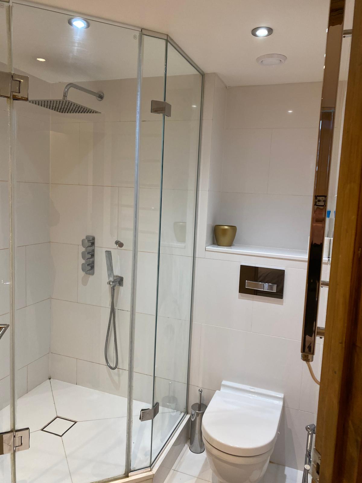 Trusted Bathrooms Installation Experts β Precision and Quality Guaranteed